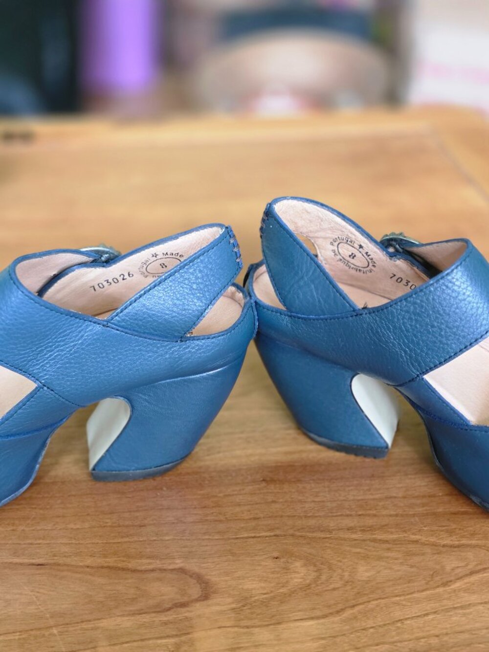 John Fluevog Guide Fluid Klimt Blue Prepare Mary Jane Shoes 8 w/ Box & Shoe bag - Picture 4 of 16